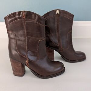 Kelsi Dagger Brooklyn Level Brown Leather Boots Size 6.5 NEW